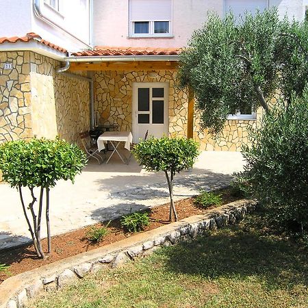 Apartment Martina Krk Town Εξωτερικό φωτογραφία