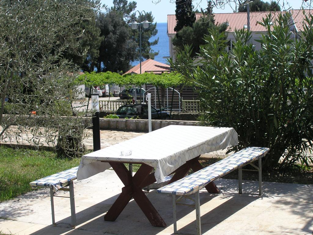 Apartment Martina Krk Town Εξωτερικό φωτογραφία